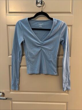 American Eagle Outfitters Sky Blue Long Sleeve V-Neck Ruched Top